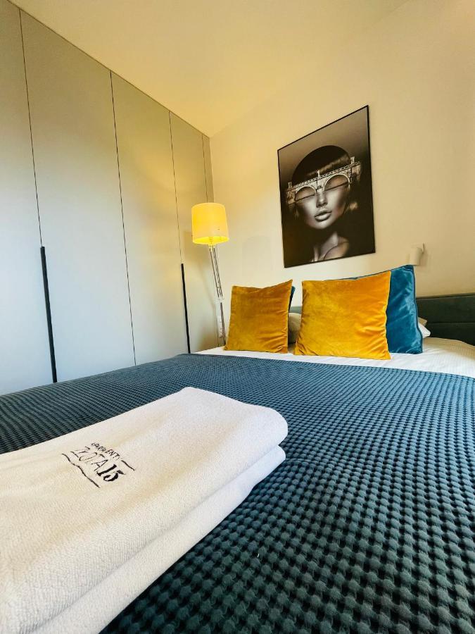 Apartamenty Zlota 15-Lotnicza Street Келце Екстериор снимка